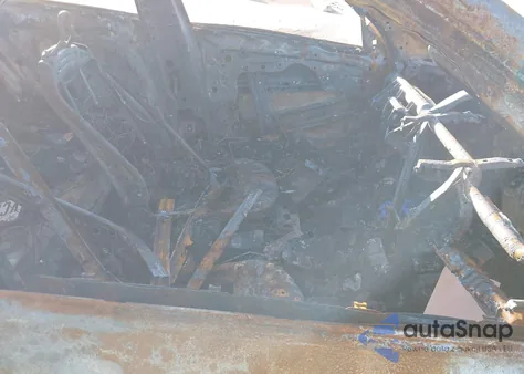 2022 BMW 228 Gran Coupe I xDrive z USA, uszkodzony, nr VIN WBA73AK09N7K85348